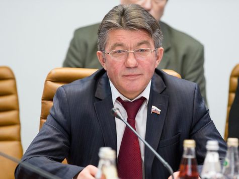 Виктор Озеров, член Совета Федерации